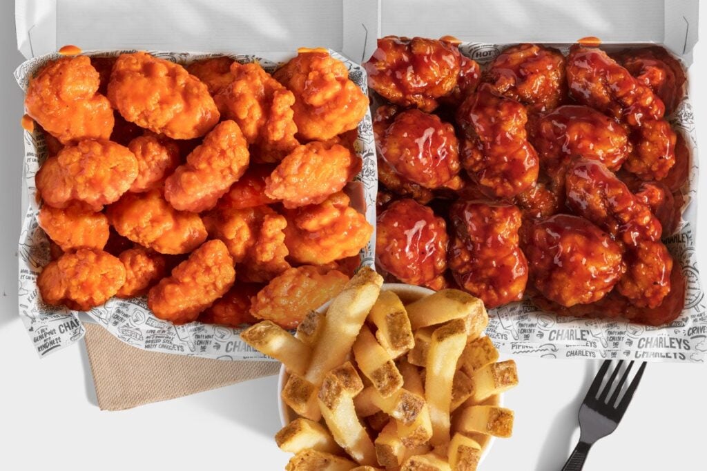 30 PC BONELESS WINGS AND FRIES